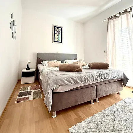 Appartamento Marola House *