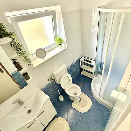 Апартаменти Marola House *